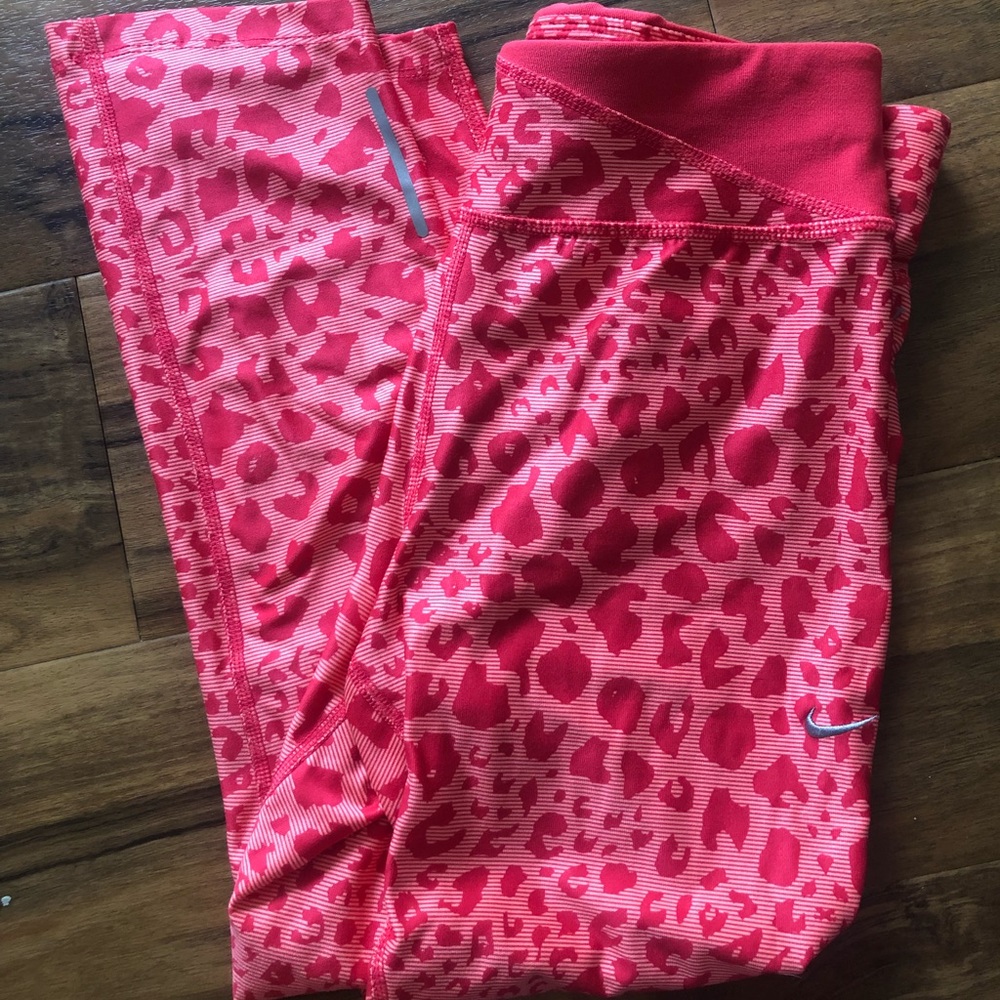 Nike Crop Leggings - Pink Leopard Print - Size S